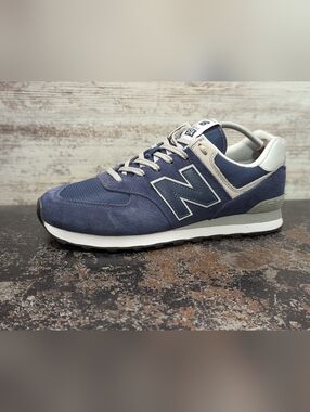 Mens New Balance 574 Athletic Shoes Sz 11.5 Used ML574EVN Navy Blue Suede